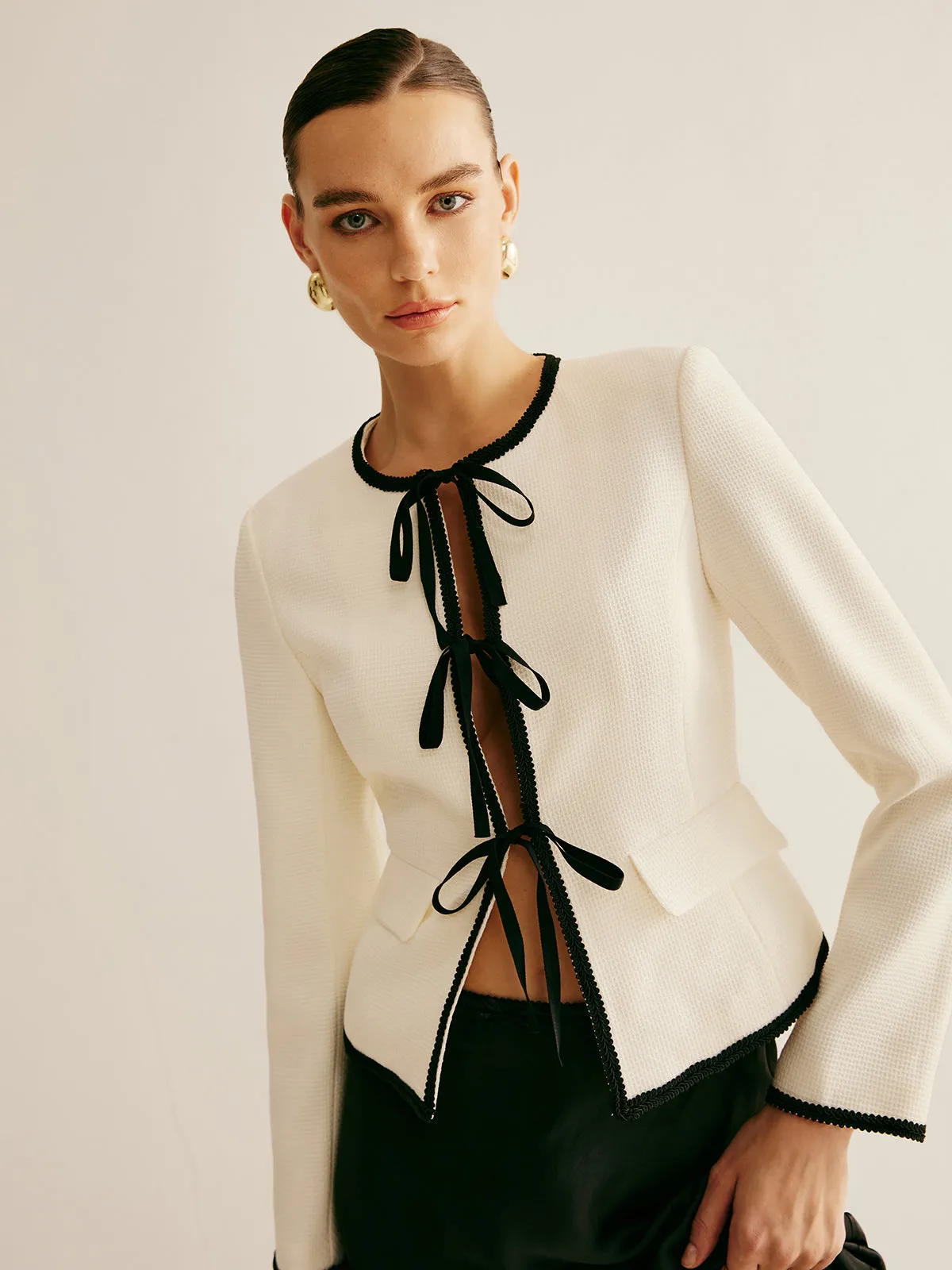 Contrast Trim Tie Front Blazer