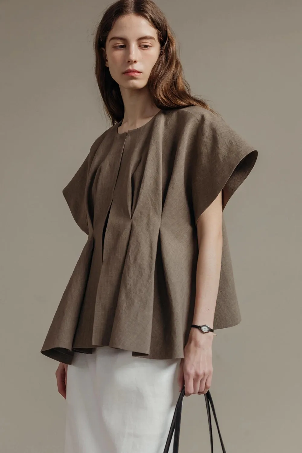 Pintuck Relaxed Fit Linen Vest