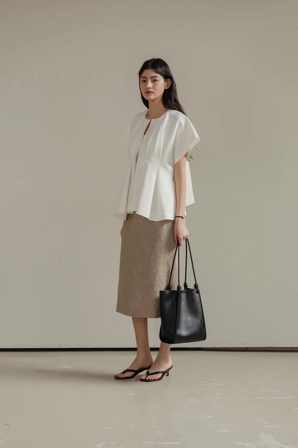 Pintuck Relaxed Fit Linen Vest