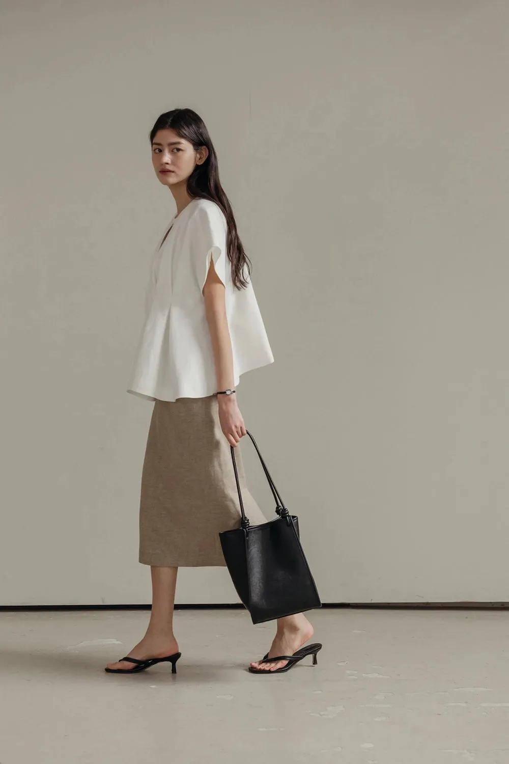 Pintuck Relaxed Fit Linen Vest